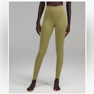 InStill High-Rise Tights